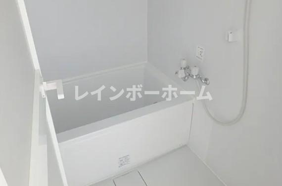 MOANA HALEの浴室