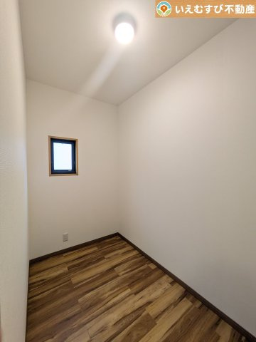 鴻巣市生出塚1丁目　中古戸建の収納