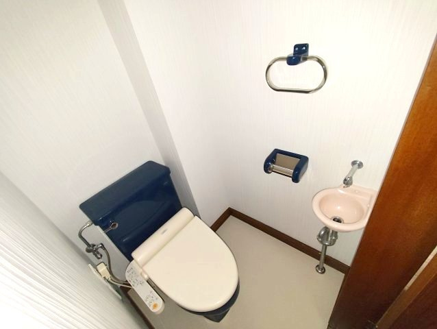東新小岩５丁目事務所付住宅のトイレ