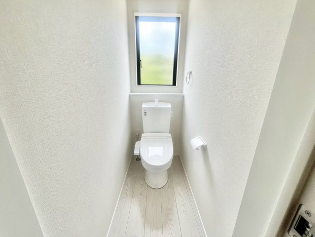 よかタウン　三養基郡みやき町大字原古賀9期 2号棟のトイレ