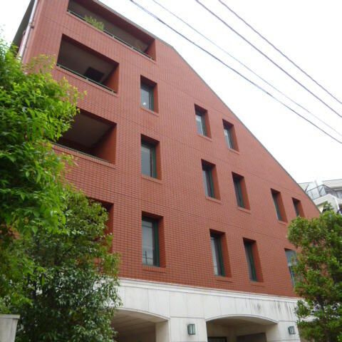 ペアシティ表参道の外観