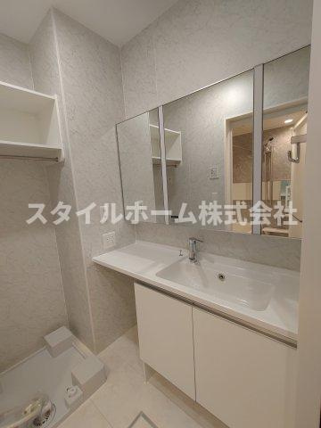 D-avance北側の洗面所
