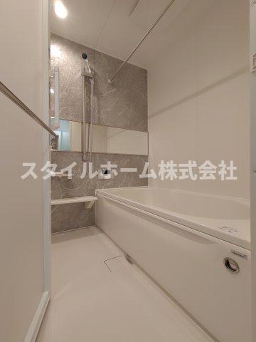D-avance北側の浴室