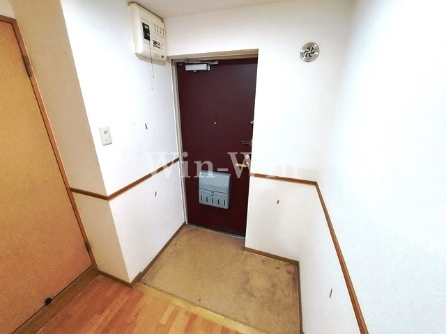 ラフィーネ鈴蘭の玄関