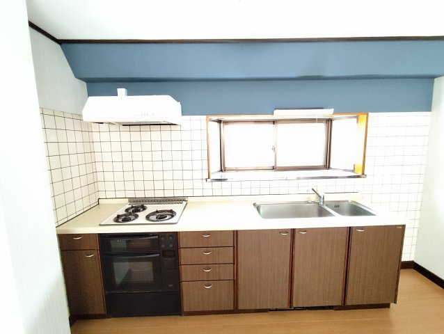 東新小岩5丁目事務所付住宅のキッチン