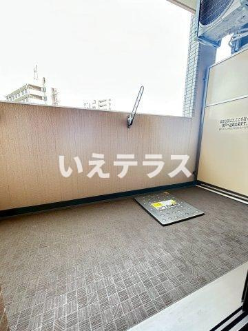 エステムプラザ神戸水木通グランクロスのバルコニー