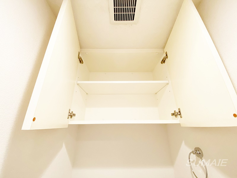 アーバンキャッスル田端の収納|トイレ上部の収納です☆