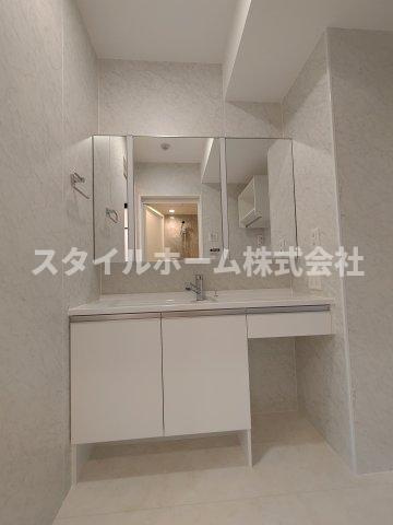 D-avance北側の洗面所