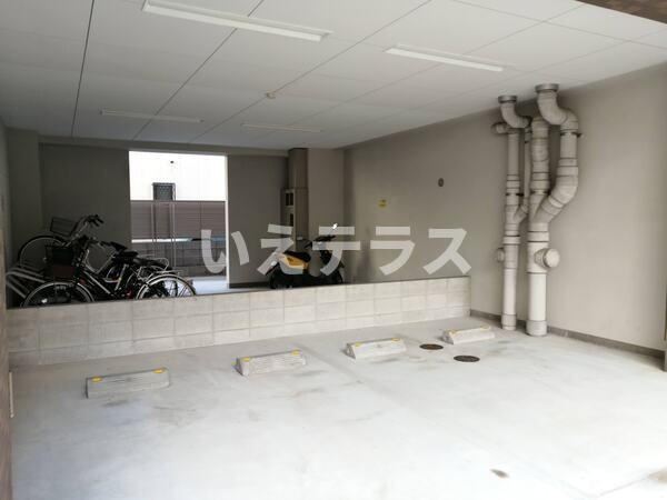 ラナップスクエア湊川公園の駐車場