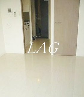 【居間・リビング】 | リファイズエクスクルーシブ | 洋室のお部屋です。