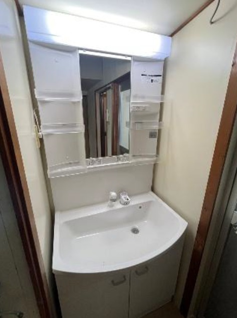 王居殿２丁目　中古戸建の洗面所