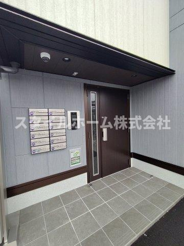 D-avance北側のエントランス