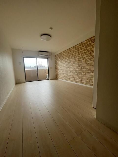 カメリア本町の内装|※別部屋参考画像