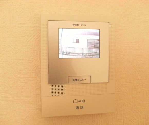 アンプルールクラージュ西青木のセキュリティ