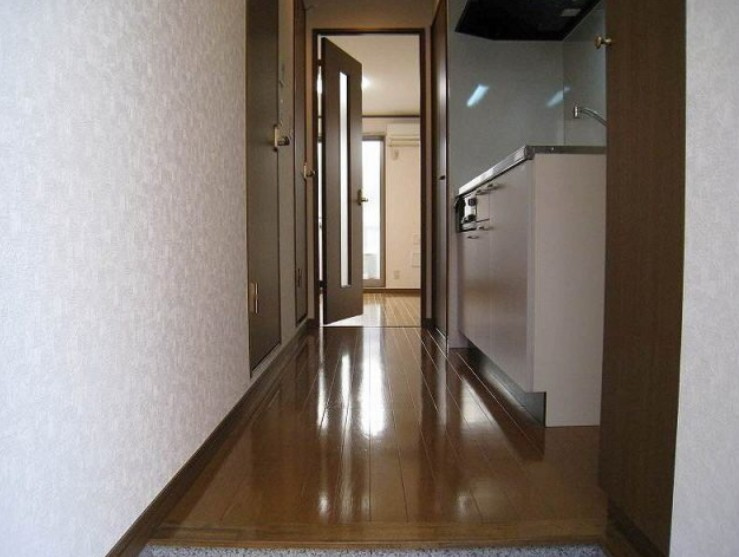 アンプルールクラージュ西青木の内装