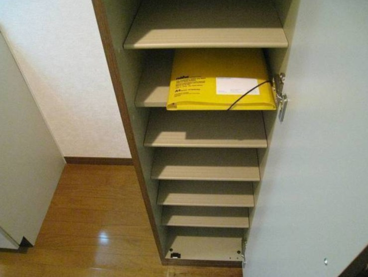 アンプルールクラージュ西青木の収納