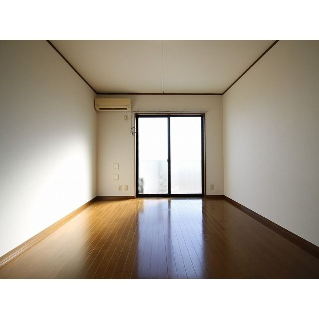 アムール ユミットの内装