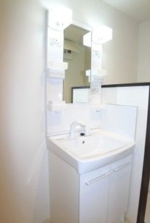 ONE’S上尾柏座の洗面所|※別部屋参考写真