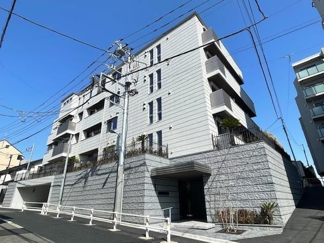 アローマ王子本町１０１の外観