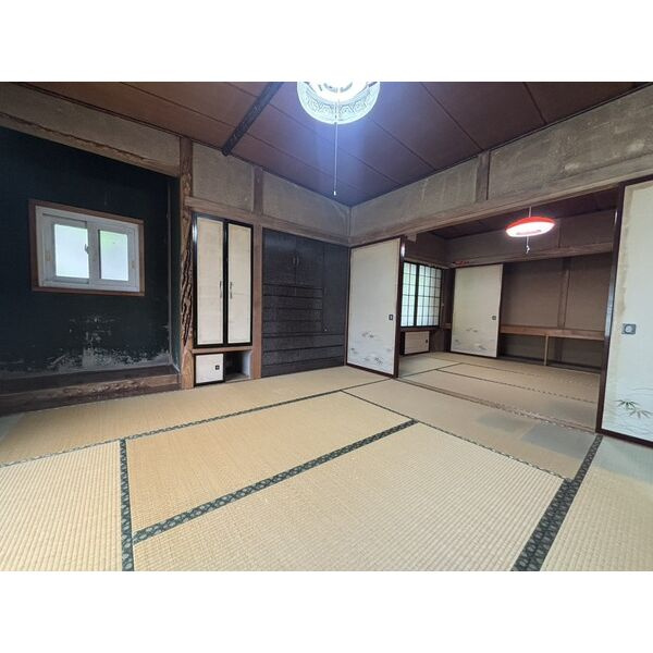 室蘭市小橋内町2丁目4-9戸建の和室