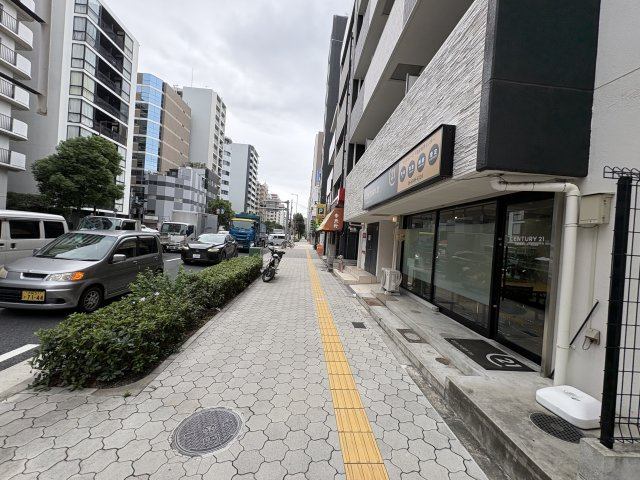 R SQUARE 東天満の駐車場