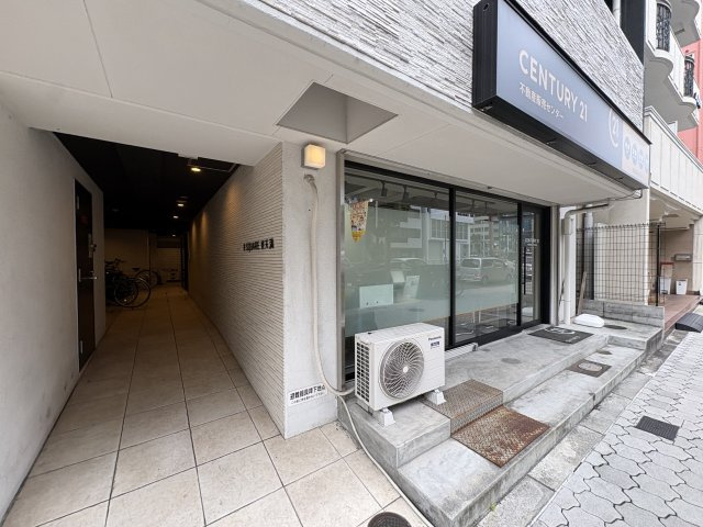R SQUARE 東天満のエントランス