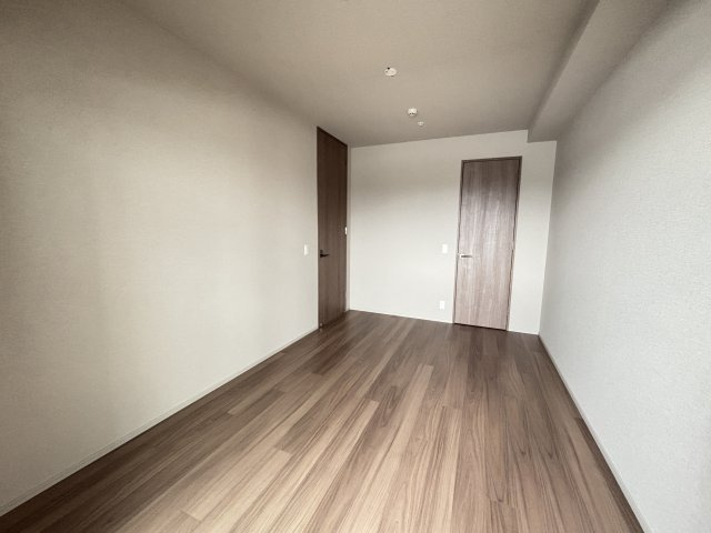 【寝室】
