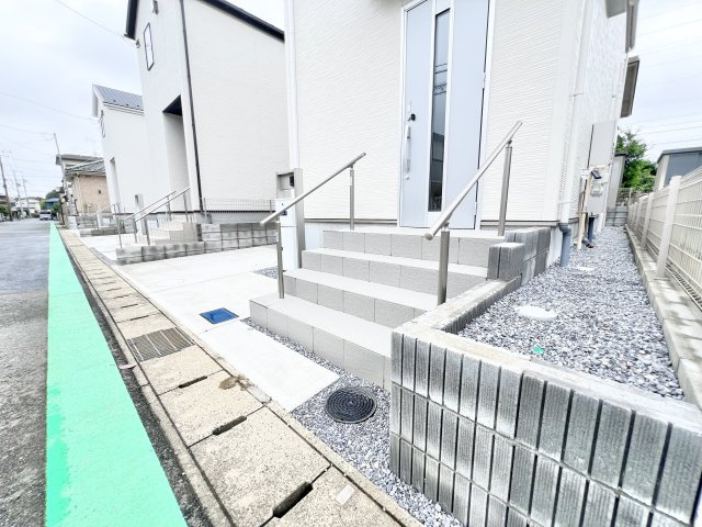 Ｓｕｍａｉ－ｔｏ千葉市若葉区若松台０１のエントランス