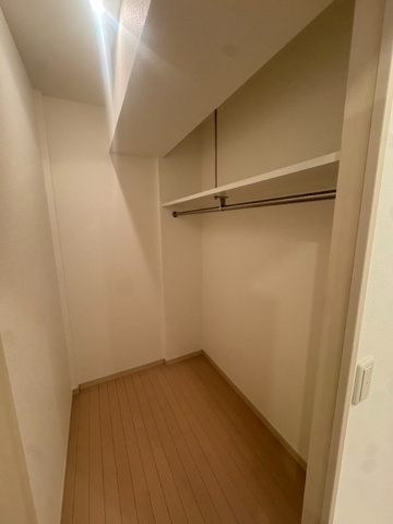 名古屋市千種区千種２丁目の賃貸マンションの収納