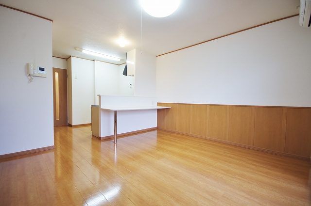 【居間・リビング】