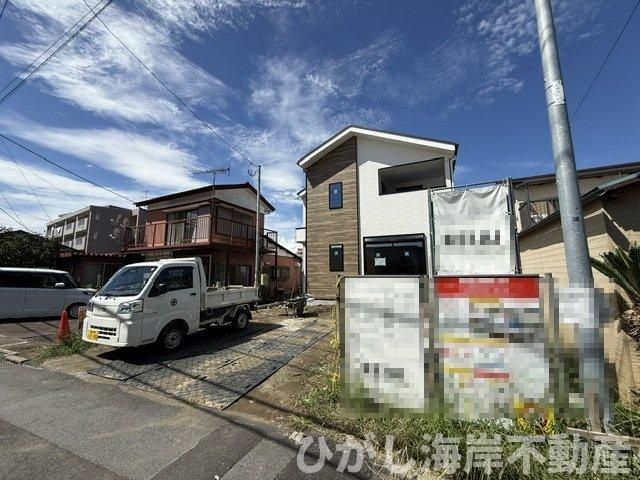 平塚市榎木町　新築戸建　