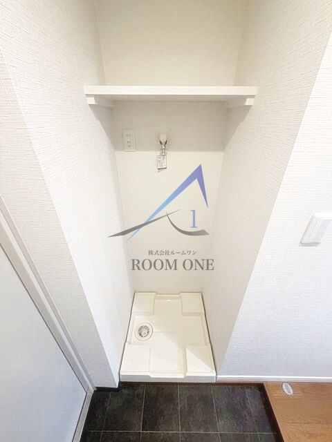 直希マンション南柏の設備|洗濯機置き場です。