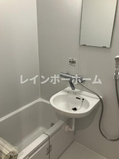 越田ビルの浴室