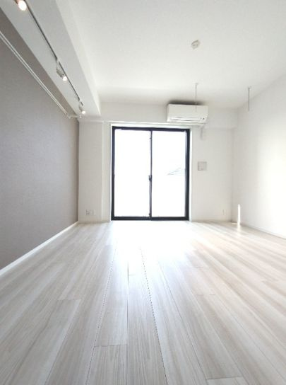【寝室】クレイシア目黒都立大学