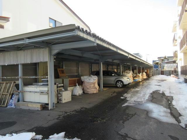 cuore（クオーレ）新町の駐車場