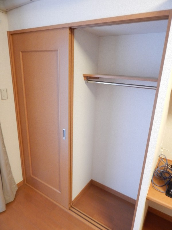 レオパレスさくらの収納