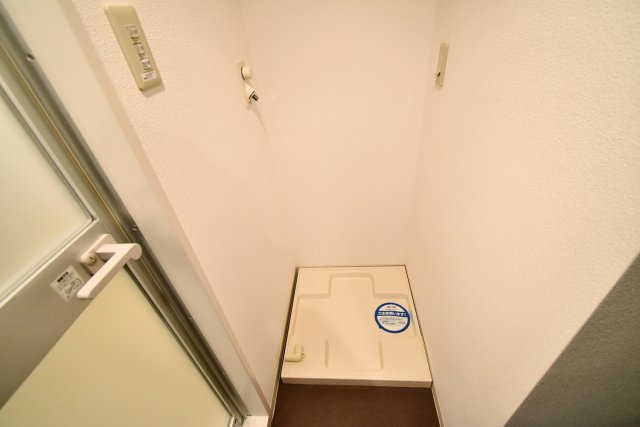 プライマル西宮夙川の洗面所|室内洗濯パン
