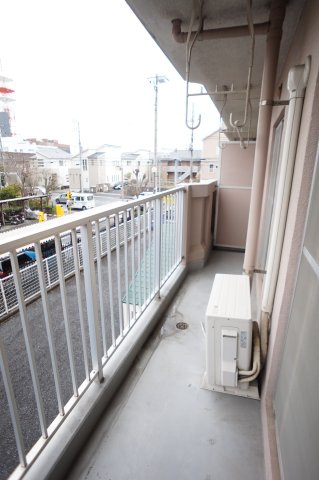 グリーンタウン市川のバルコニー