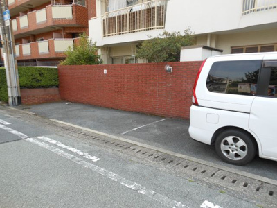 【駐車場】 | 緑地公園第二ダイヤモンドマンション