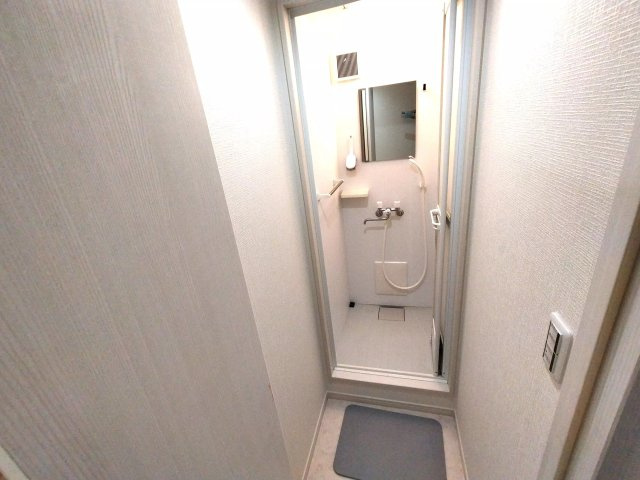 SA247 SA-クロス堀切菖蒲園1の浴室