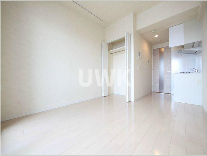 名古屋市西区新道２丁目の賃貸マンションの居間・リビング