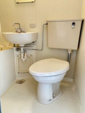 川崎市多摩区登戸の賃貸マンションのトイレ|別部屋参考
