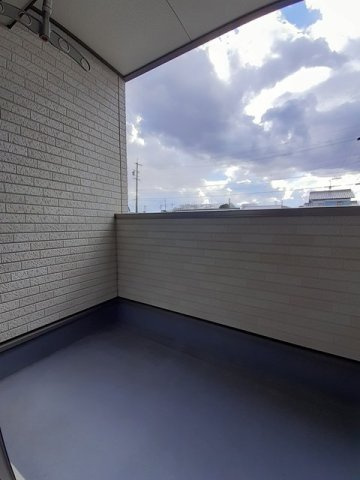 ブルック駅西のバルコニー