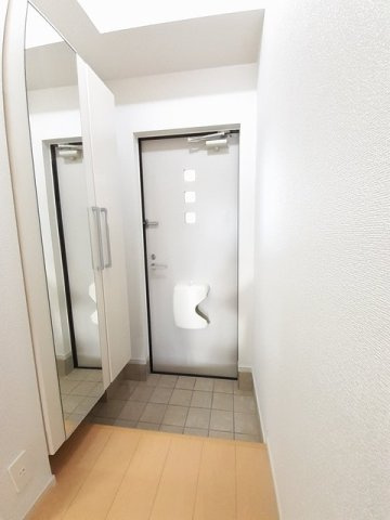 ブルック駅西の玄関