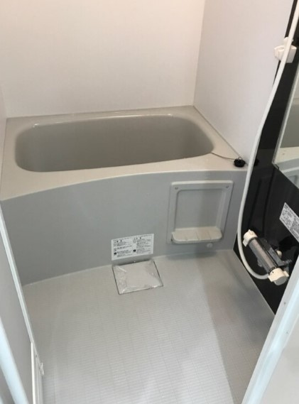 ROBOT HOUSE 蕨の浴室