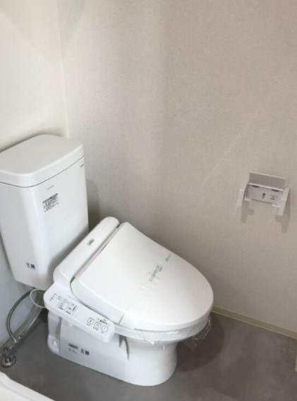 ROBOT HOUSE 蕨のトイレ