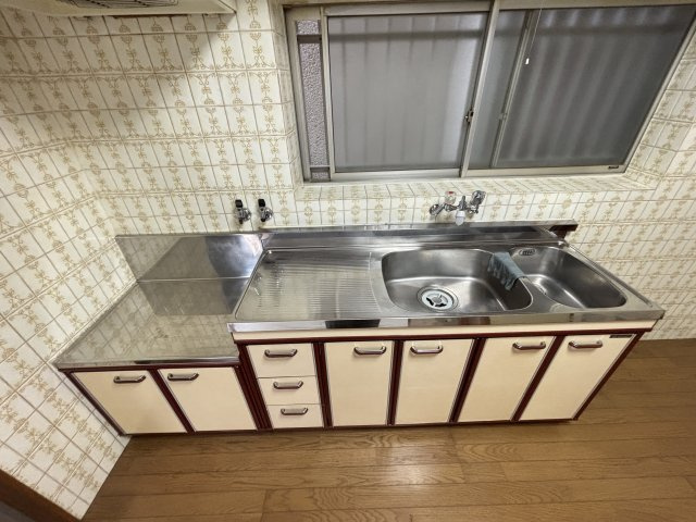 木戸山町貸家のキッチン