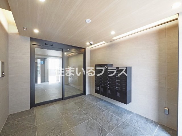 オルフェア都島のエントランス