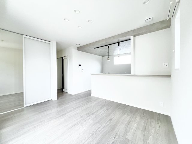 DCR若松町の居間・リビング