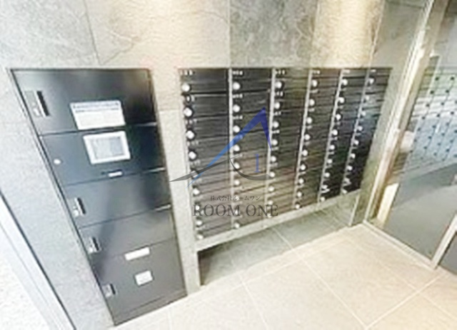 S-RESIDENCE市川のエントランス|エントランスです。
